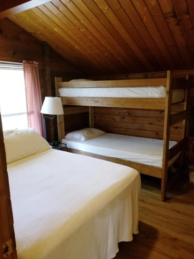 Lake Texoma Camping Resort Cabin 8 Willow Spring Εξωτερικό φωτογραφία